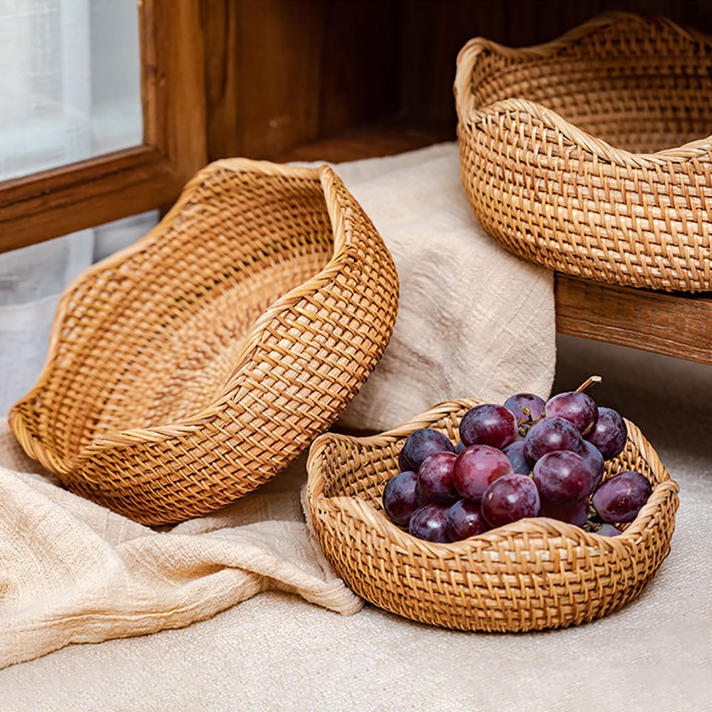 Rustic Fruit Bowl in Rattan Set of 3 window image