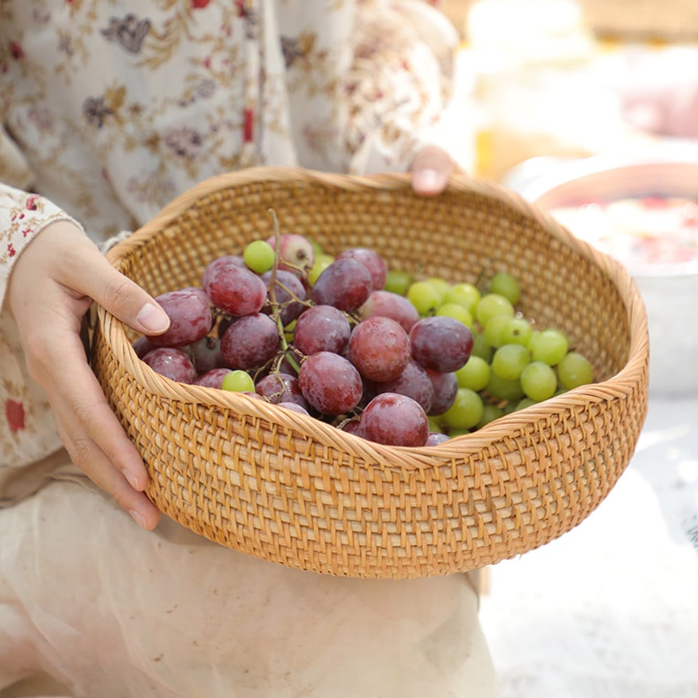 Rustic Fruit Bowl in Rattan Set of 3 window image