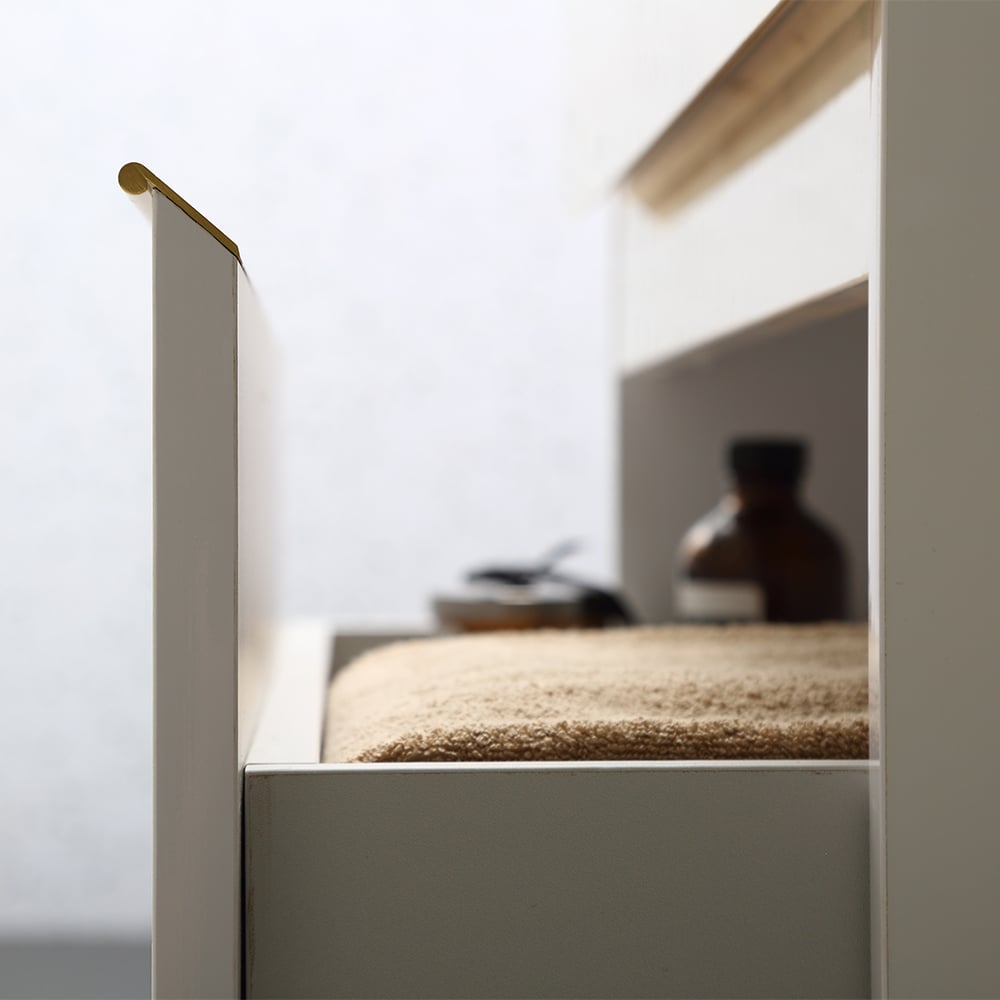 Meuble-lavabo flottant blanc de 31,9 po avec dessus en pierre frittée avec évier sous comptoir et 2 tiroirs image de fenêtre