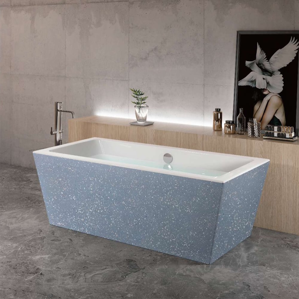 Baignoire rectangulaire autoportante en acrylique de 1690 mm en bleu et blanc pointillé image de fenêtre