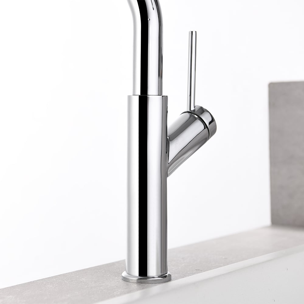Monobloc Single Lever Handle Kitchen Tap Pull-out Spout in Chrome window image