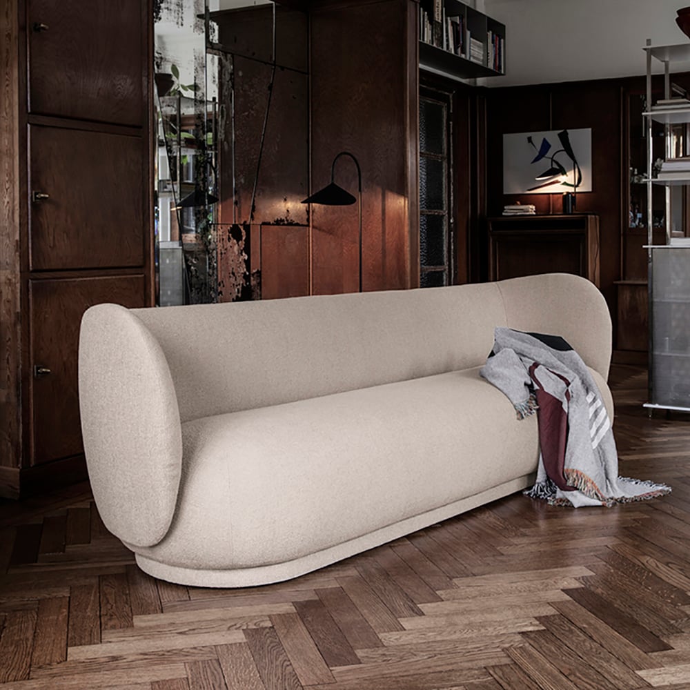 Canapé 3 places minimaliste moderne en lin avec cadre en bois massif image de fenêtre