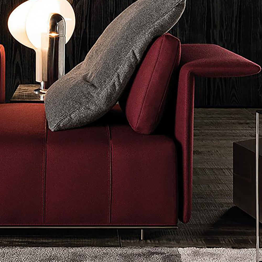 Canapé sectionnel moderne en lin avec oreillers rouge vin inclus pour 4 places image de fenêtre
