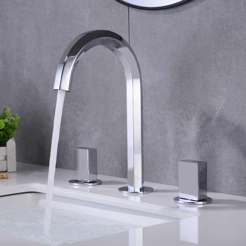 Stylish Widespread Double Handles Polished Chrome Bathroom Sink Faucet Solid Brass window image