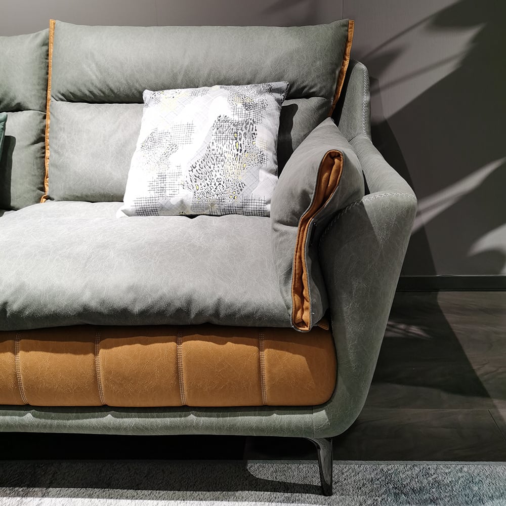 Sofa sectionnel moderne 2 pièces avec tabouret, revêtement en cuir gris image de fenêtre