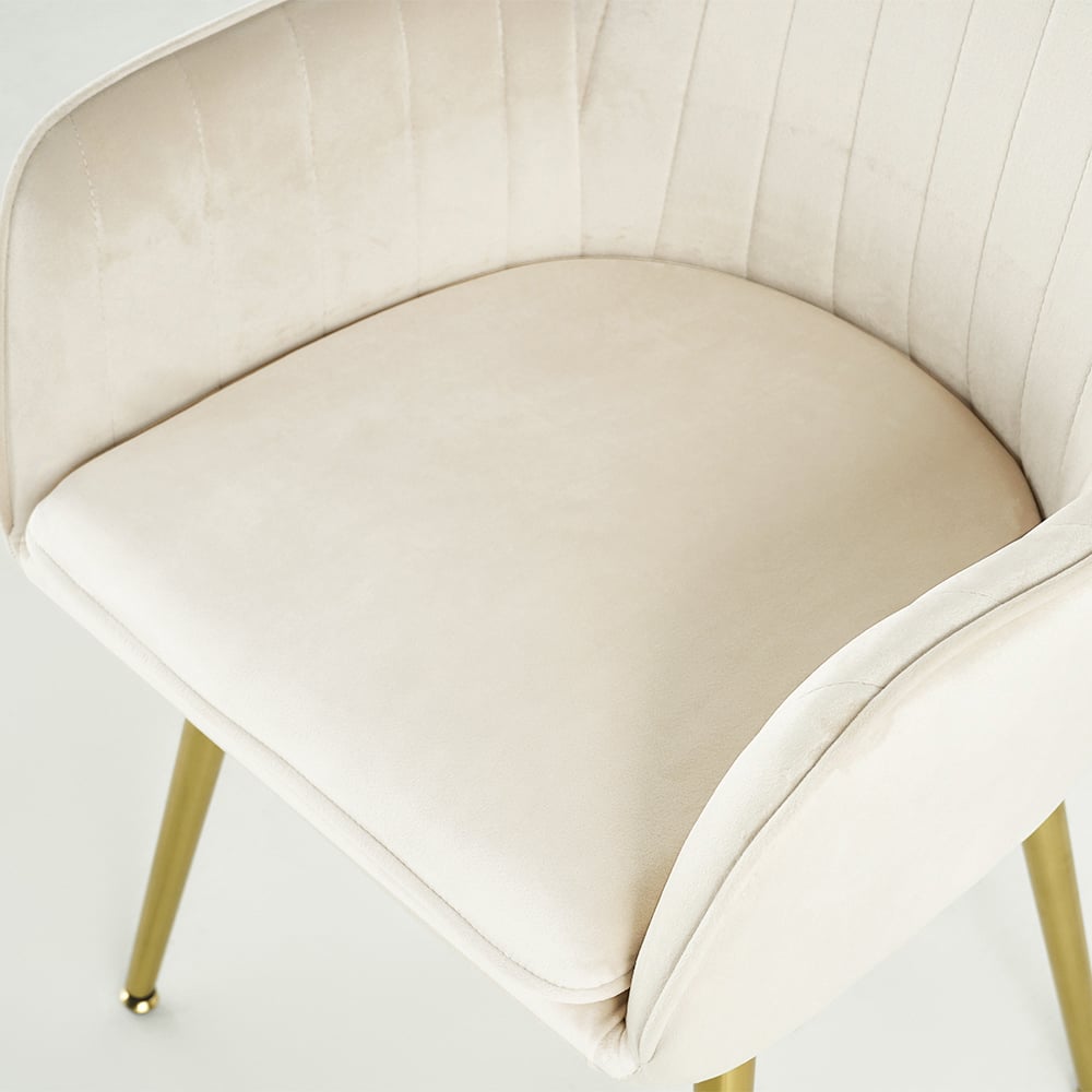 Lot de 2 Chaises de Salle à Manger Beiges Rembourrées image de fenêtre