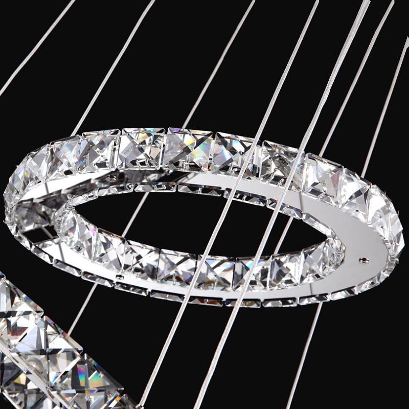 Lámpara colgante moderna de 3 anillos de cristal transparente con acabado cromado con mando a distancia Imagen de ventana