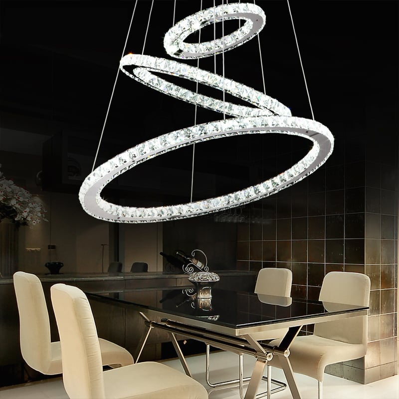 Lámpara colgante moderna de 3 anillos de cristal transparente con acabado cromado con mando a distancia Imagen de ventana