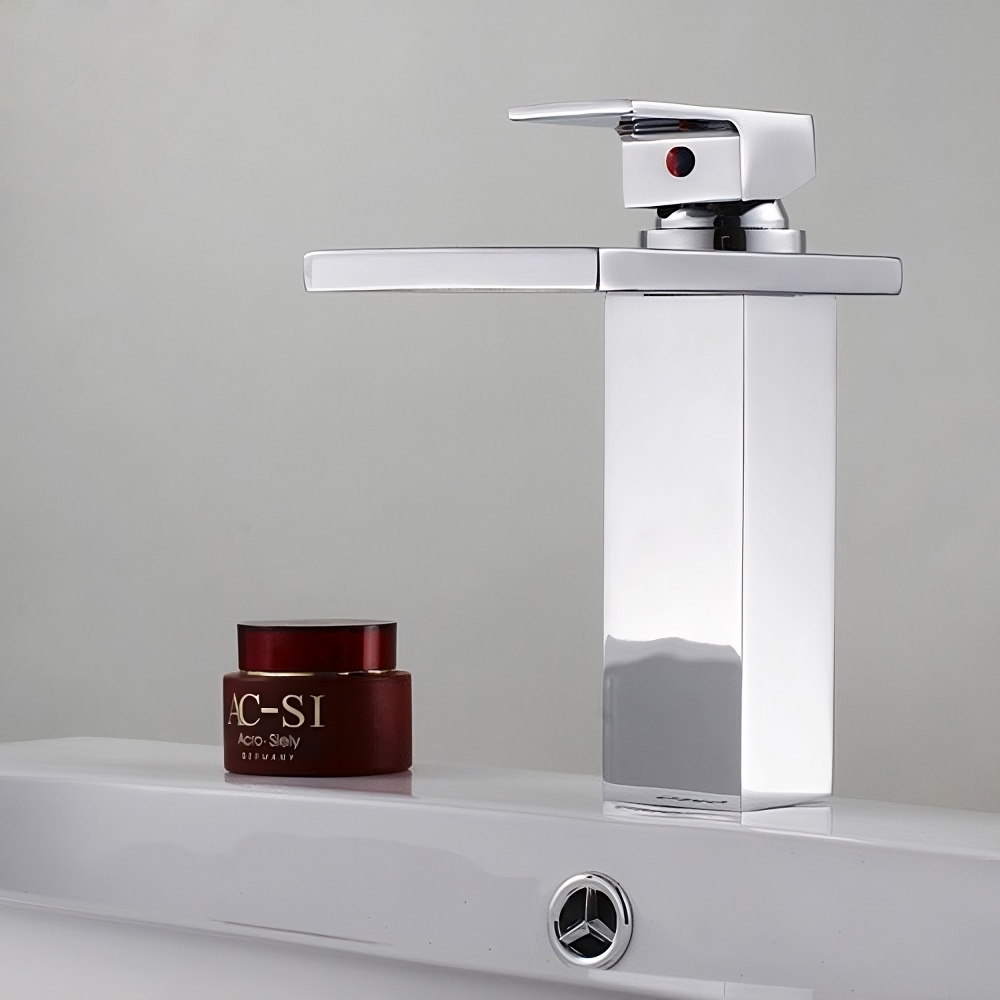 Modern Brass One-Hole Single Handle Bathroom Sink Faucet with Chrome window image