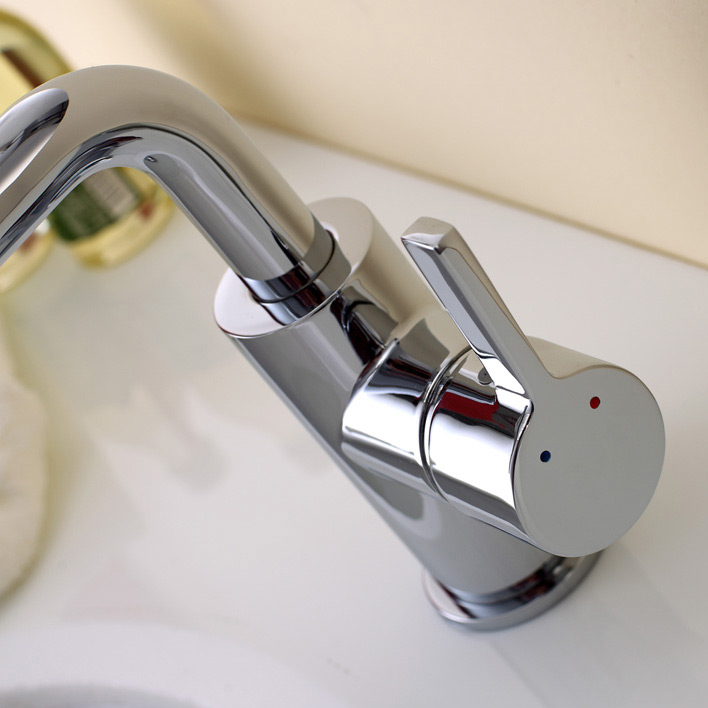 Modern Brass One-Hole Single Handle Bathroom Sink Faucet with Chrome window image