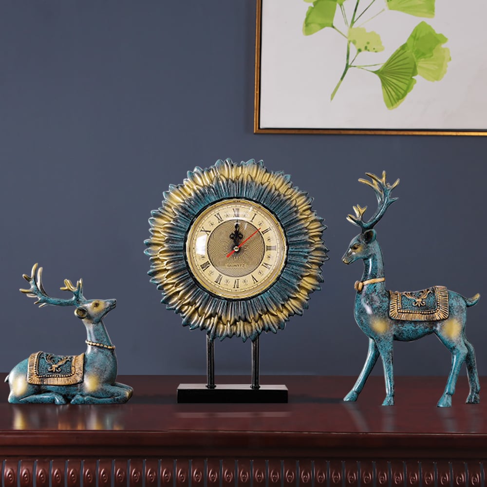 3PCS Arrangement European Resin Table Clocks Retro Lucky Elk Desktop Decoration