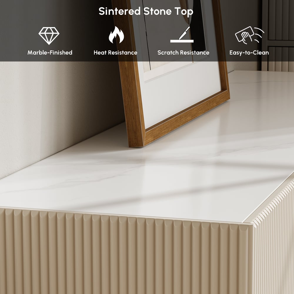 Grovyn Buffet 160 cm en pierre frittée blanche nervurée avec étagères réglables image de fenêtre