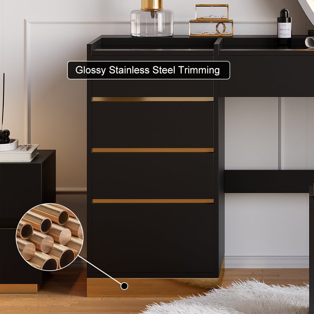 Coiffeuse noire moderne avec miroir éclairé, station de recharge et espace de rangement image de fenêtre