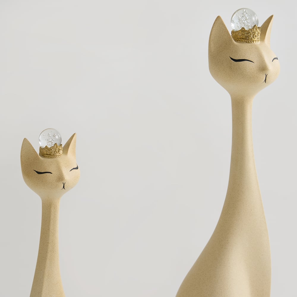 Beige Resin Cat Figurine Set – 31.5" & 24" with Crystal Crowns
