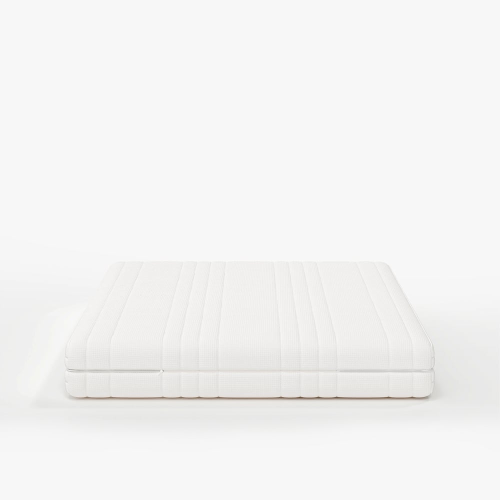 Machine-washable, soft and supportive multi-layer mattress, 140x200 cm window image