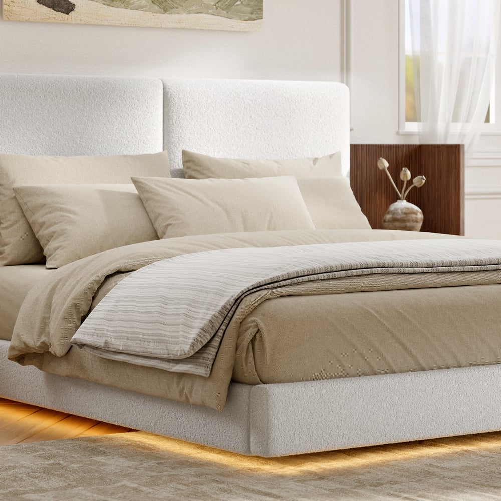 Lit en bois massif 180 x 200 cm avec tête de lit allongée en boucle et ensemble de table de chevet intelligente flottante image de fenêtre