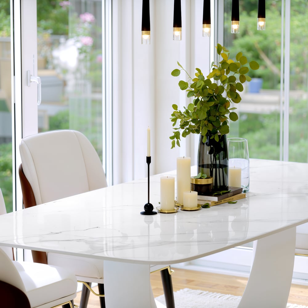 70,9 „Nowoczesny prostokątny stół jadalny ze spiekanym kamieniem 6-8 osób obraz okna