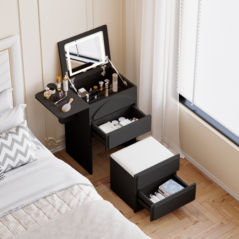 Mini Smart Makeup Vanity Set with Mirror & Lights window image