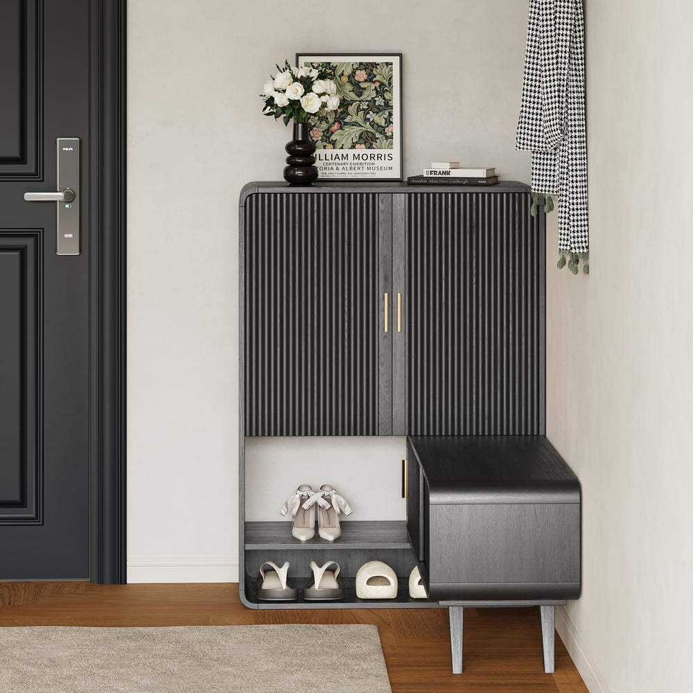 Armadio da ingresso scanalato in legno di frassino impiallacciato per scarpe Immagine della finestra