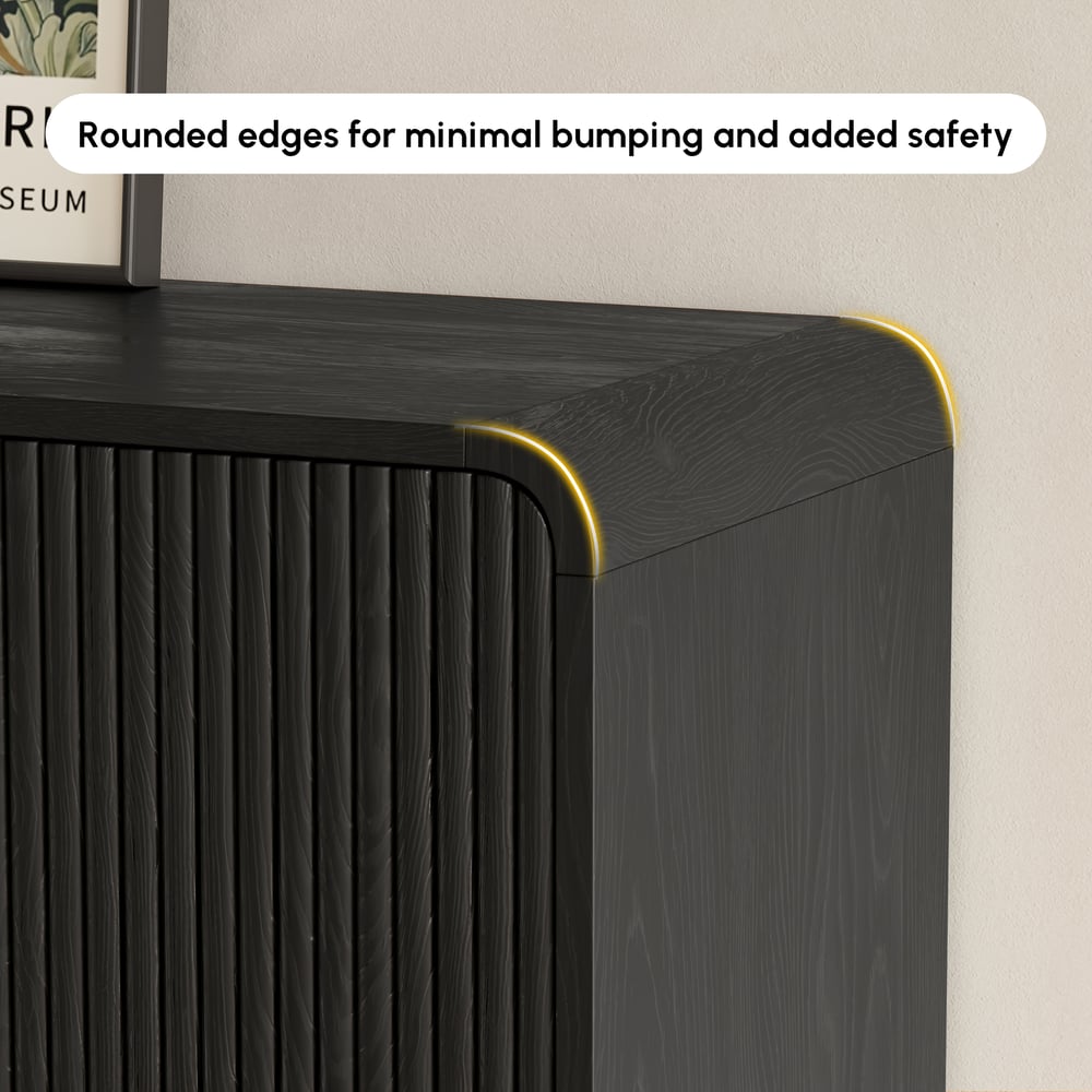 Armadio da ingresso scanalato in legno di frassino impiallacciato per scarpe Immagine della finestra