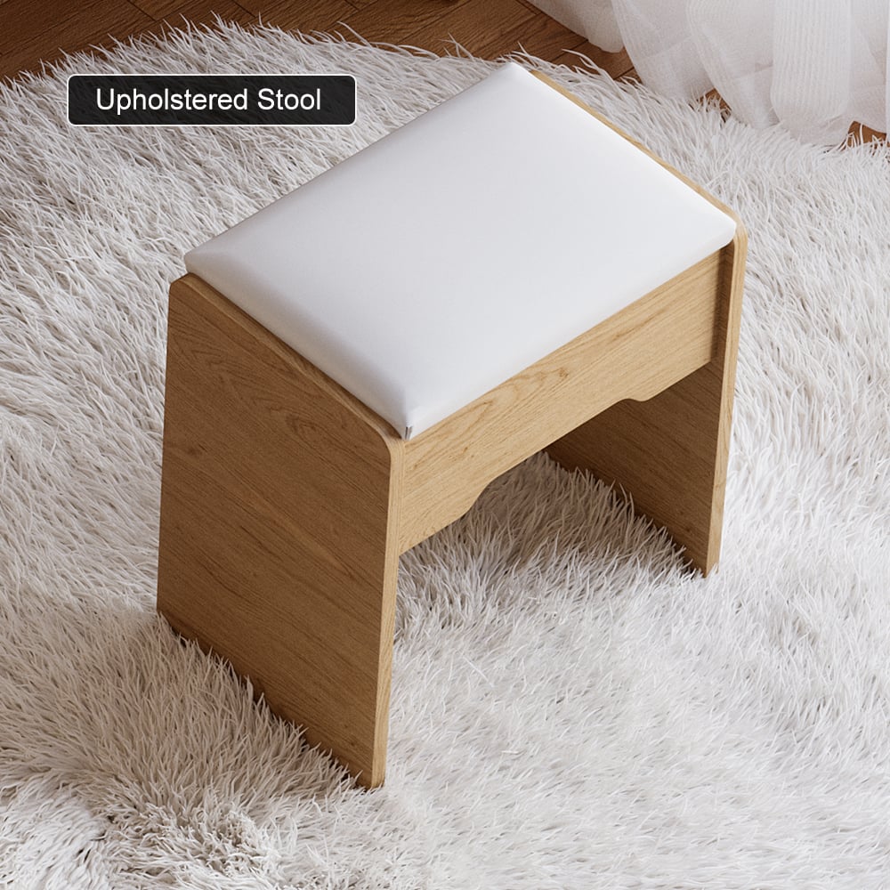 Ensemble de maquillage moderne avec miroir éclairé, station de recharge et rangement pour bijoux image de fenêtre