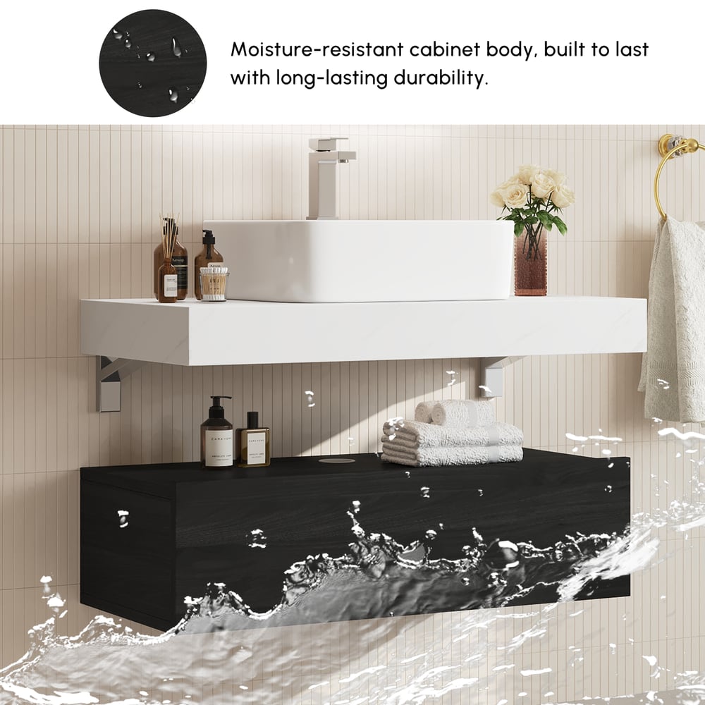 Meuble-lavabo simple flottant Modena de 90 cm avec évier, plan en pierre frittée image de fenêtre