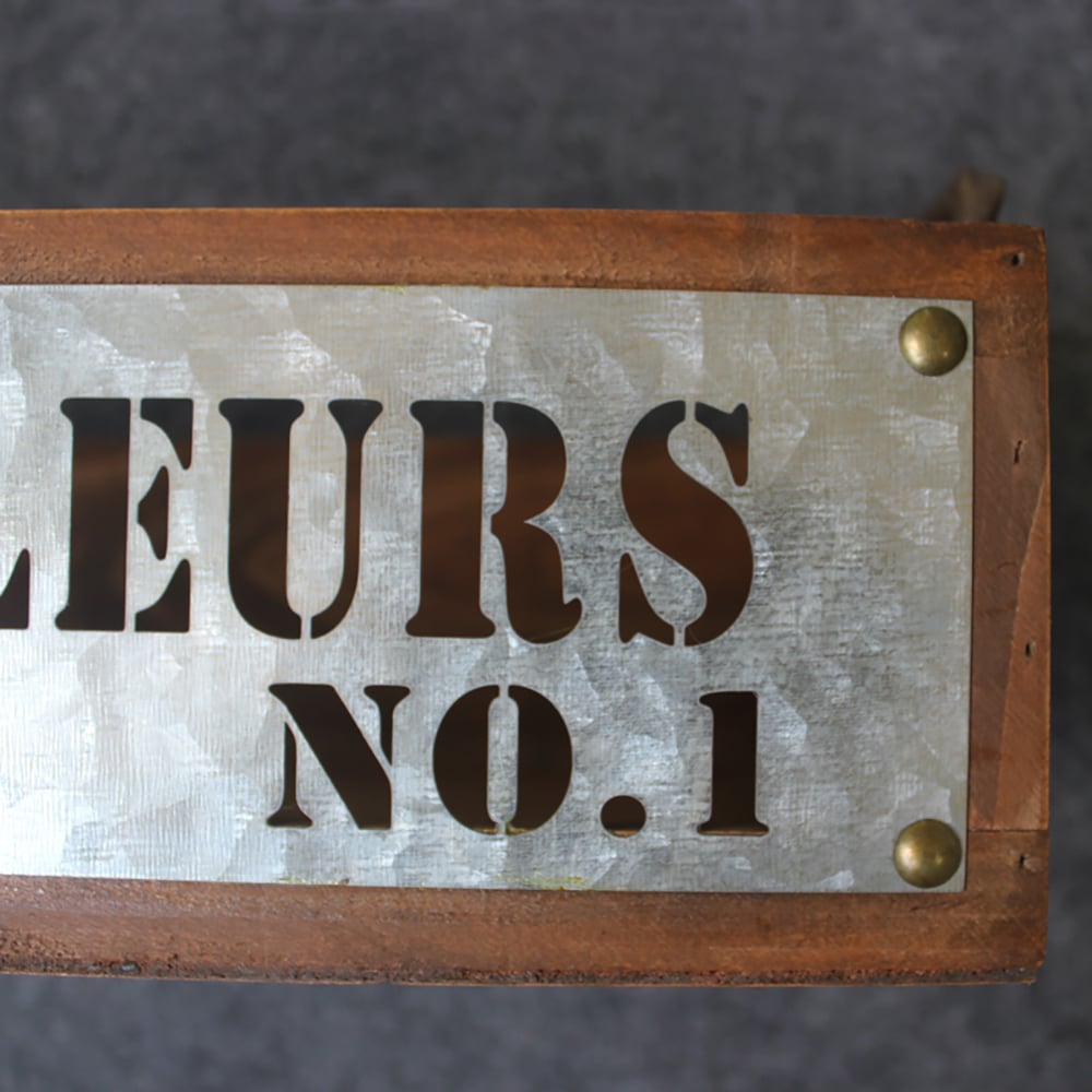 3 Pieces Rectangular Wooden Tray Desktop Organiser with Metal Handles window image