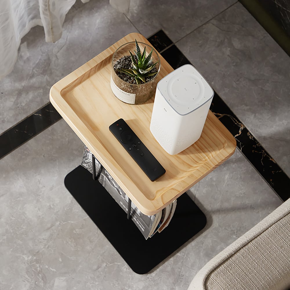 Petite table d'appoint avec plateau en bois et cadre en métal Table d'appoint en bois image de fenêtre