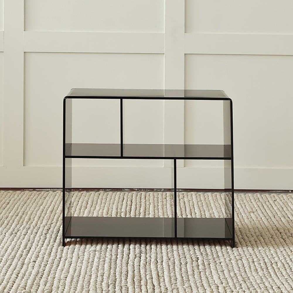 Tavolino con estremità trasparente con ripiano in acrilico stretto con ripiani Immagine della finestra