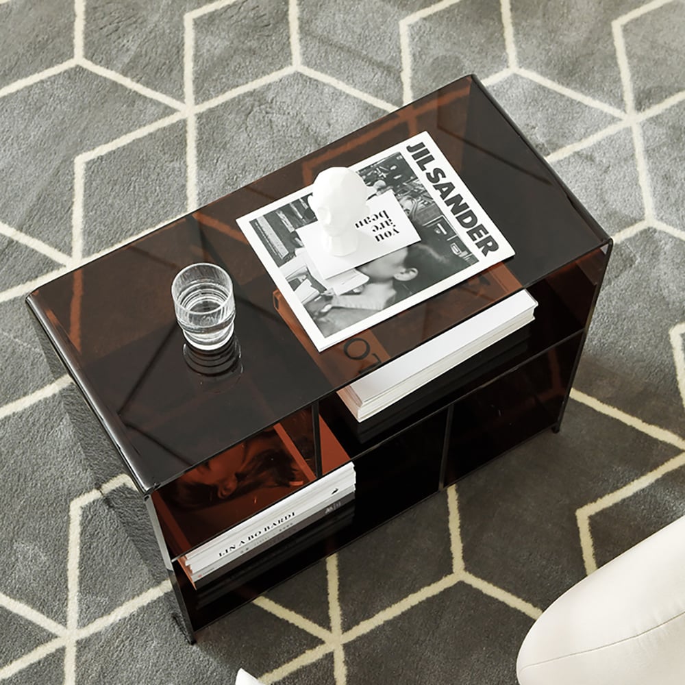 Tavolino con estremità trasparente con ripiano in acrilico stretto con ripiani Immagine della finestra