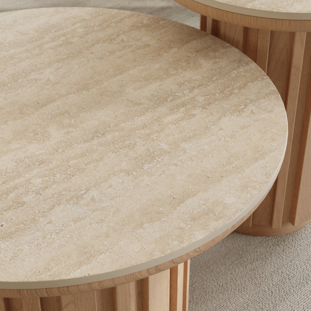 Table basse ronde à lattes en bois de frêne Aura avec plateau en pierre frittée image de fenêtre