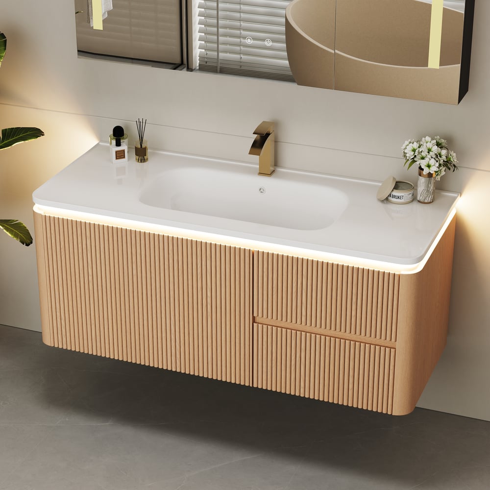 Moderní 119 cm plovoucí rýhovaná koupelnová skříňka s umyvadlem, měkkým LED osvětlením a dostatkem úložného prostoru obrázek okna