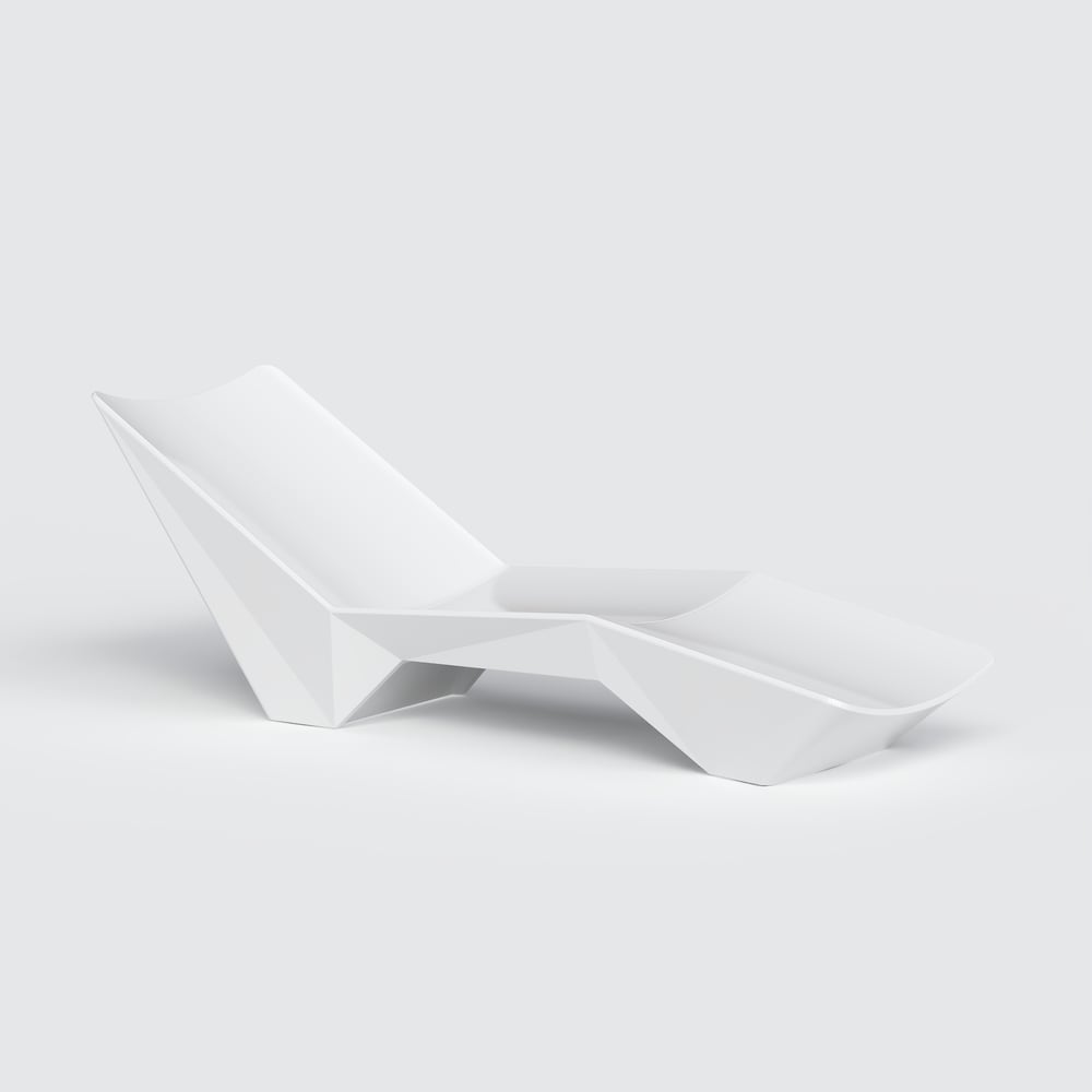 Outdoor Weather-Resistant Pool Chaise Lounge window image