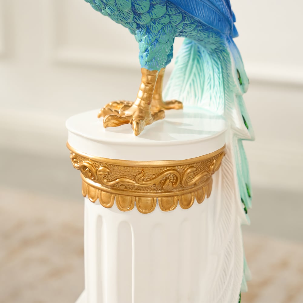 Estátua de Pavão de Resina de Luxo de 27" com Acentos de Cristal – Escultura Elegante para Decoração de Casa Imagem da janela