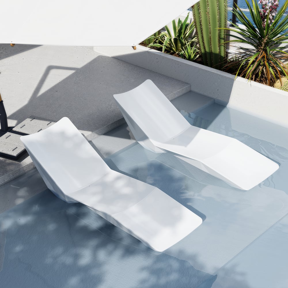 Outdoor Weather-Resistant Pool Chaise Lounge window image