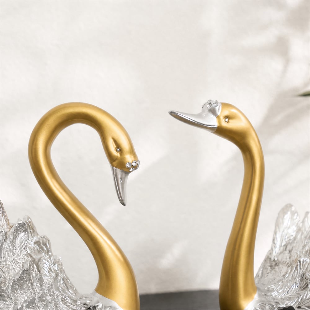 2-Piece Resin Swan Figurines – Elegant Gold Swan Decorative Storage Set window image