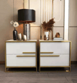 Ensemble de 2 tables de chevet carrées blanches avec 2 tiroirs Design minimaliste en or