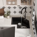 Évier de cuisine d'angle à encastrer noir de 640 mm, évier irrégulier moderne à cuve unique en quartz