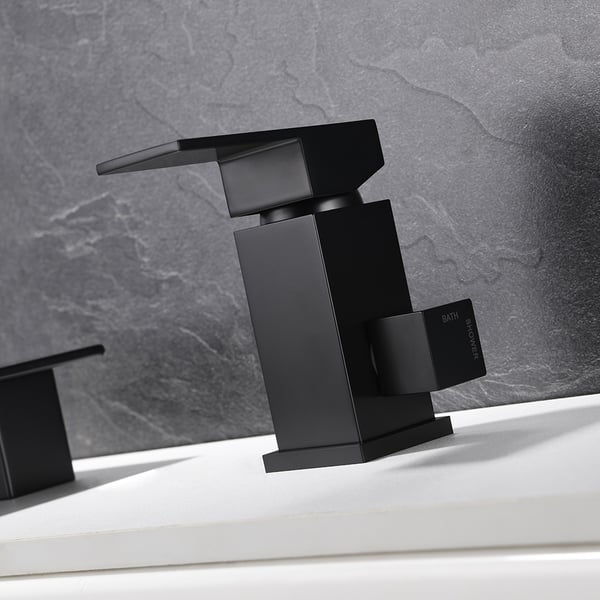 Moda Grifo de baño Cascada negro mate de 3 orificios con ducha de mano de latón macizo