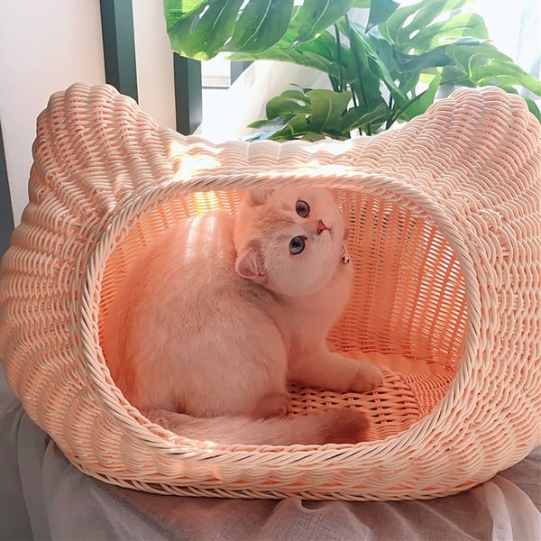 Cat Basket, Comfortable Round Cooling Rattan Cat Bed, Portable