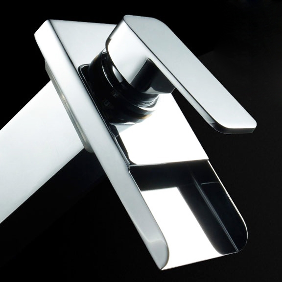 Moderne LED Waterfall Single Handle Vessel Sink Bathroom Faucet with