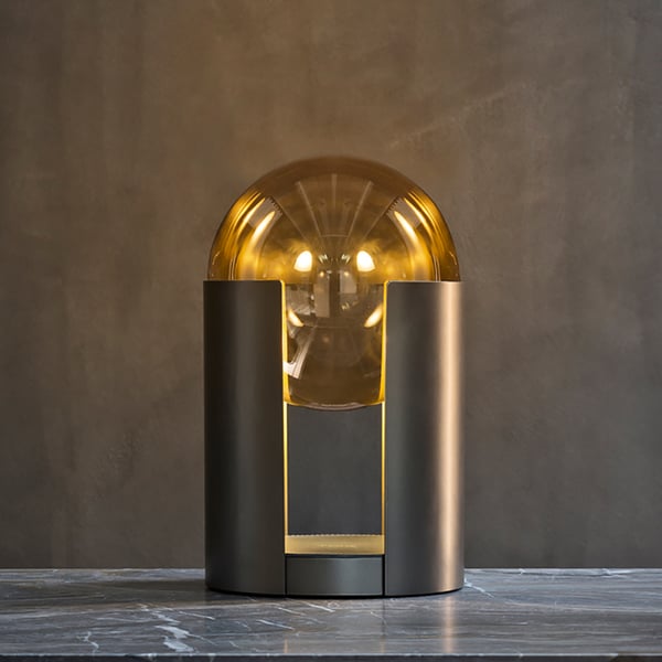 Modern 2-Light Amber Table Lamp with On / Off Switch & Glass Globe ...