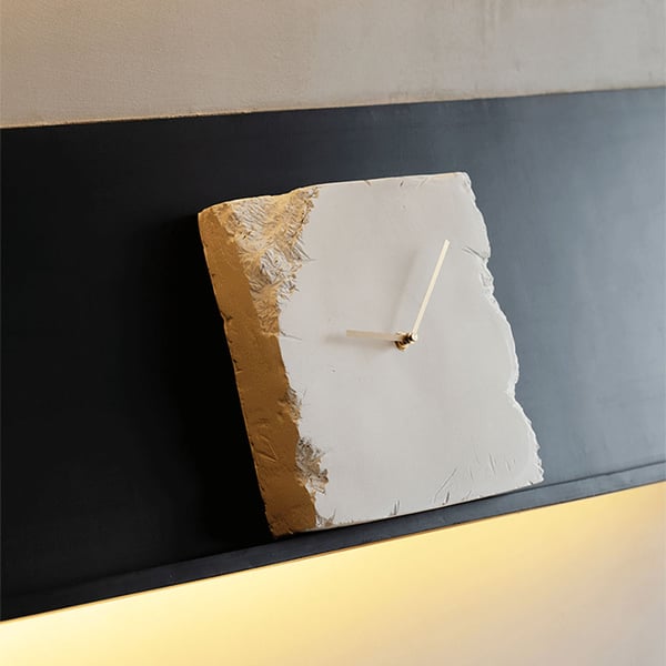 Modern Creative Oldfashioned Abstract Square White Desk Clock Home