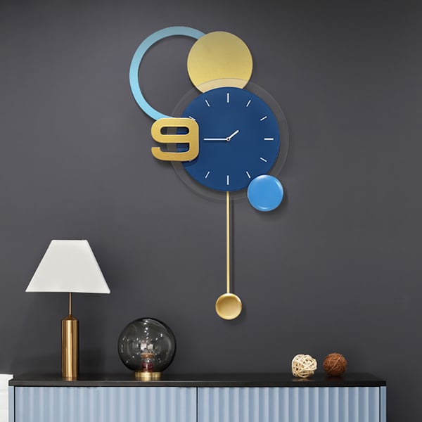 New Aesthetic Creative Geometric Oversized Wall Clock with Golden