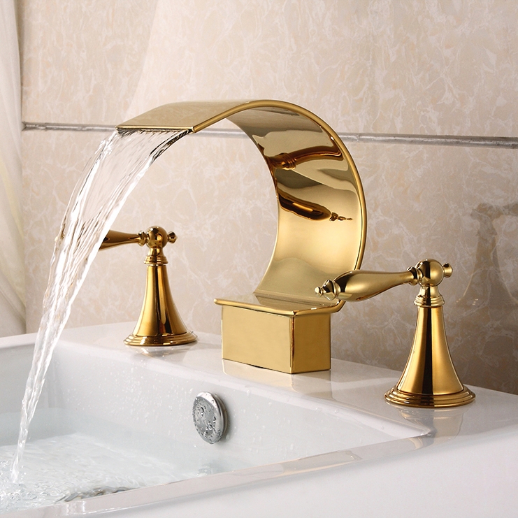 Mooni Waterfall Widespread Lever Handle Bathroom Sink Faucet in Glistening Gold
