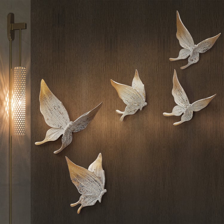Juego de decoración de pared de 5 piezas Farmhouse 3D de resina blanca y dorada con mariposas