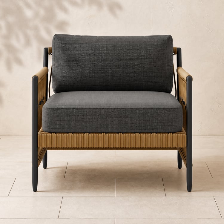 Ropipe Woven Rope Outdoor Armchair Accent Chair with Dark Gray Polyester Cushion