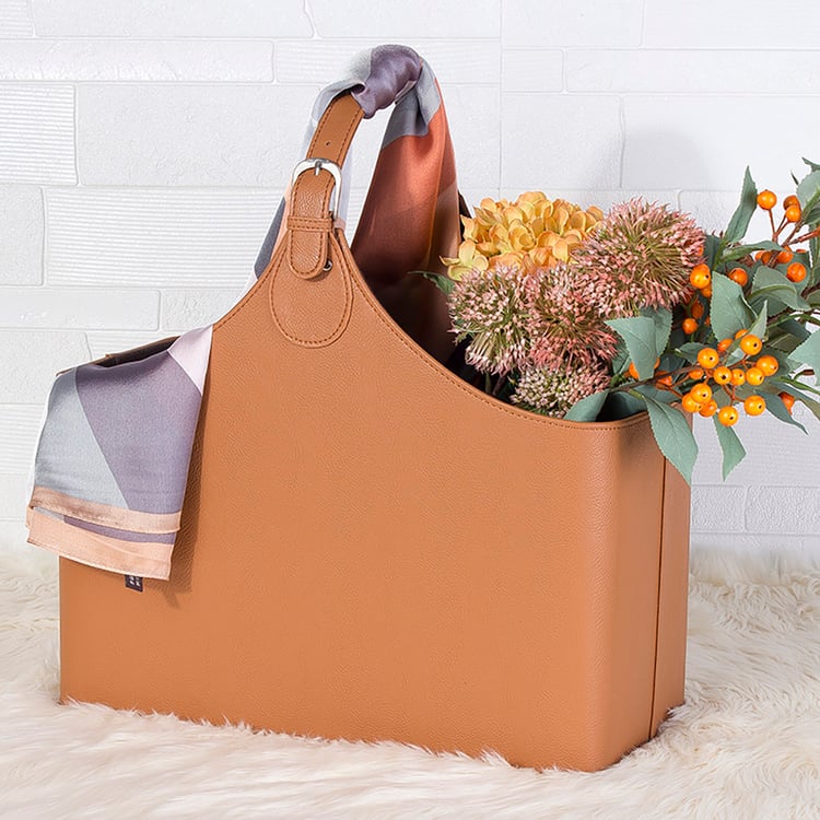 Modern Magazine Rack with Handle Finish in Leather｜Homary