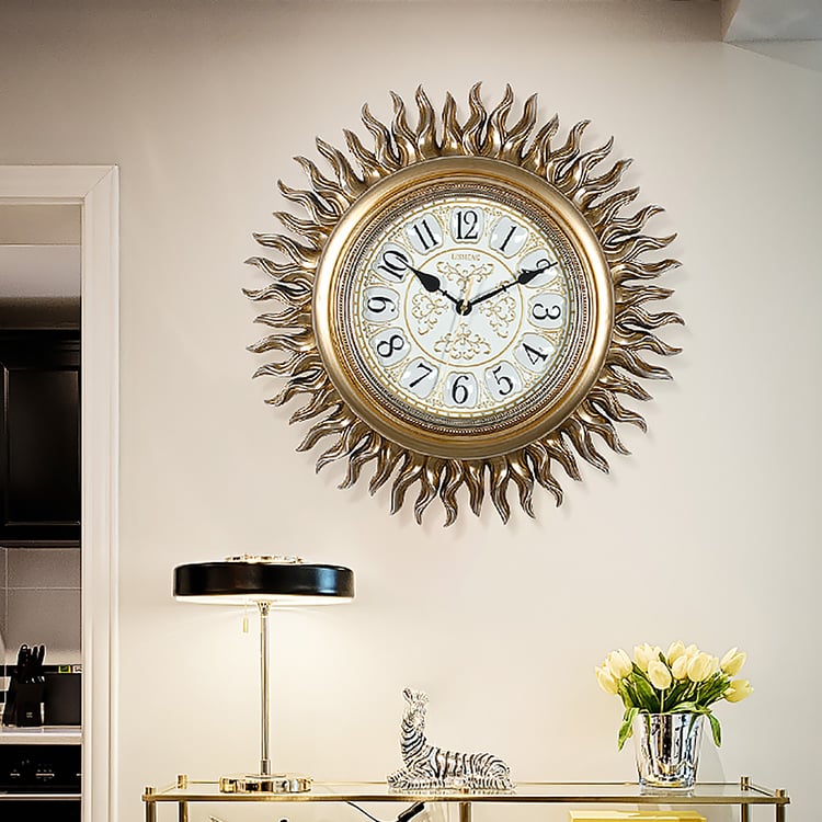 Reloj de pared blanco y dorado de 455 mm de mediados de siglo - Main Image