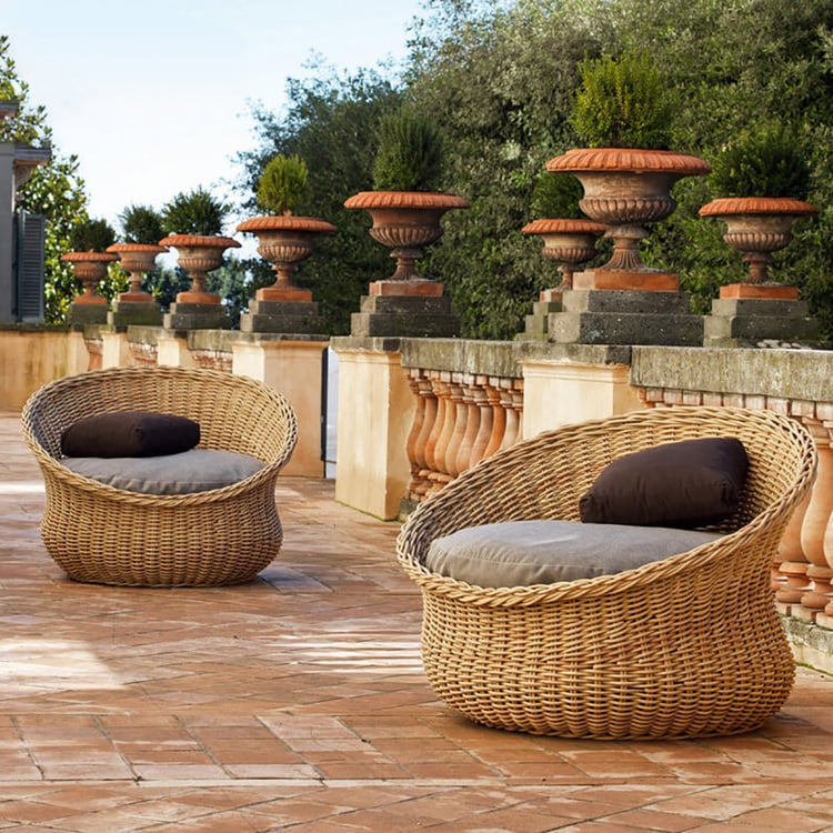 Rattan Woven Patio Accent Chair Papason Chair with Round Back